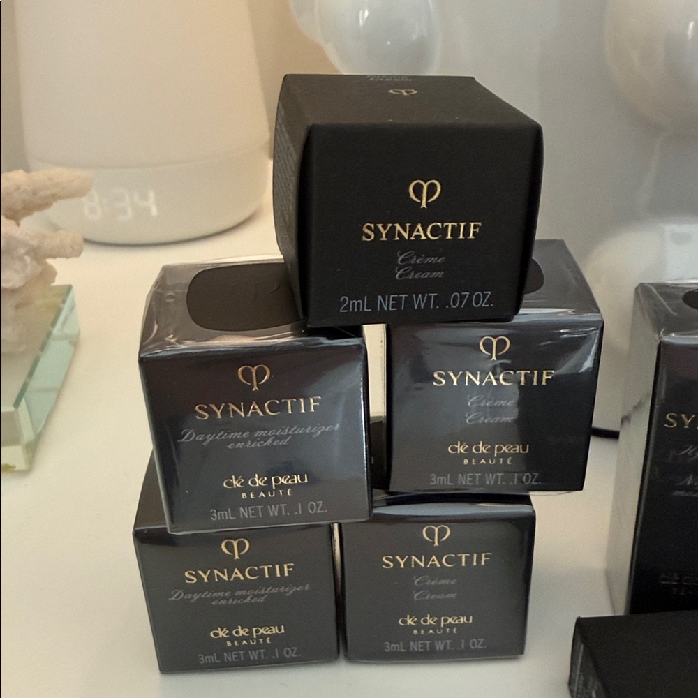 Synactif cle de peau samples size 21 pcs